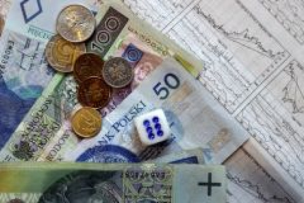 Do końca 2010 roku 3 proc. VAT na artykuły rolne