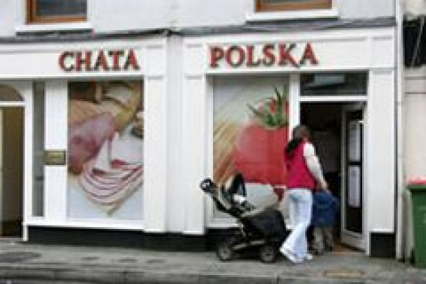 Mimo rosnącej ceny złotówki, w irlandzkich Chatach nadal przeważają produkty sprowadzane z Polski Chata Polska będzie otwierać nowe placówki w Irlandii