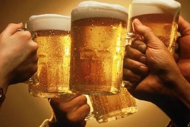 fot. www.esiedlce.pl Sejm kłóci się o alkohol na meczach