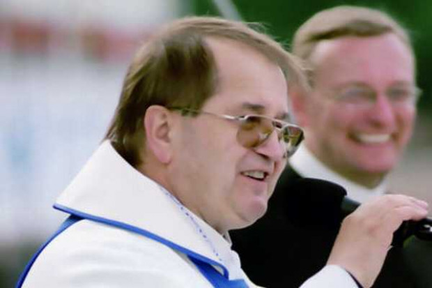 Na zdj.: o. Tadeusz Rydzyk, założyciel Radia Maryja (źródło: Wikipedia) W sobotę debiutuje sieć komórkowa Radia Maryja
