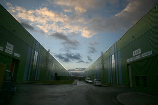 Colliers: Deweloperzy wstrzymali nowe inwestycje, kończą jedynie wcześniej rozpoczęte magazyny