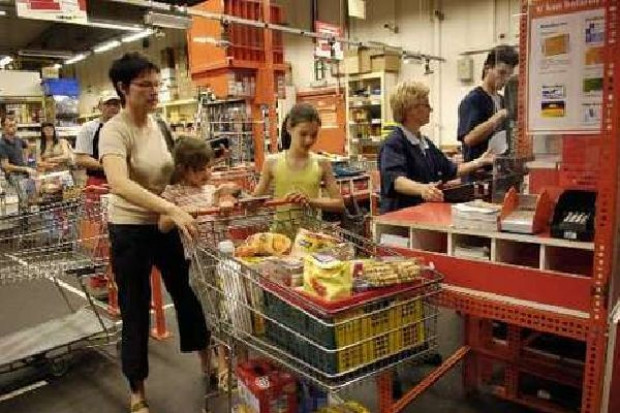 fot. hln.be Sieć supermarketów hurtowych Colruyt - koncept sklepu, którego brakuje w Polsce
