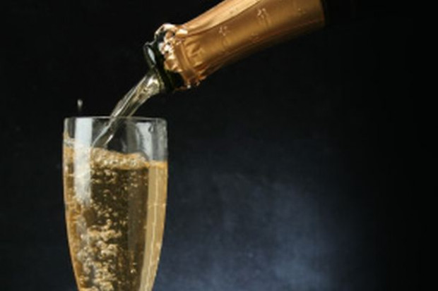 Degustacja szampana, który leżał 200 lat na dnie Bałtyku