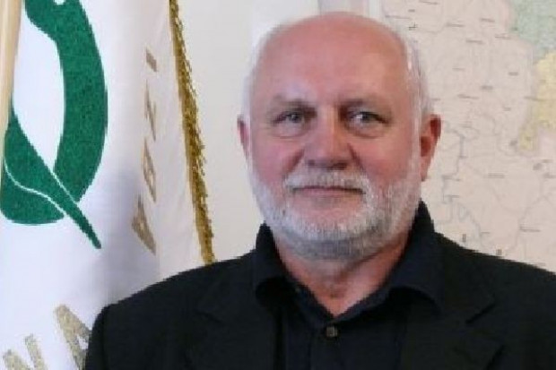 Prezes Krajowej Rady Lekarsko-Weterynaryjne Tadeusz Jakubowski Weterynarze chcą w poniedziałek podpisać z resortem rolnictwa porozumienie