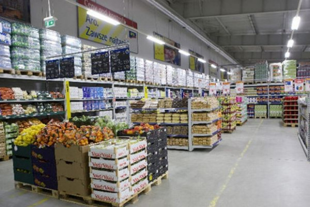 Sieć hurtowni Makro Cash & Carry uruchomiła w 2010 r. w Tarnowie Makro Punkt Właściciel sieci Makro Cash&Carry ma nową strategię wobec dostawców. Stawia na małe, lokalne firmy