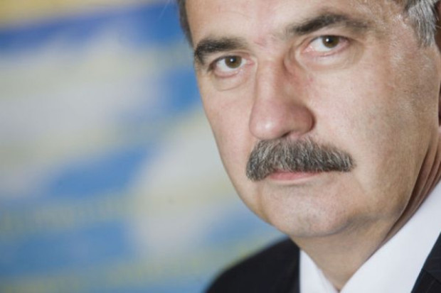 Edward Bajko, prezes Spółdzielni Spomlek Spomlek wypuszcza na rynek pierwszą partię serków Ostrowia