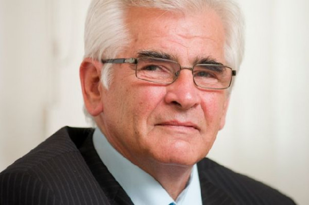 Prof. dr hab. Stefan Kassay, prezes I.D.C. Holding Prof. Kassay, prezes I.D.C Holding: Prawdziwą sztuką jest utrzymanie jak najmniejszych wzrostów cen słodyczy
