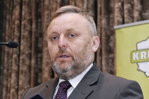 Zdaniem Wiktora Szmulewicza, szefa KRIR, sprzedaż bezpośrednia to szansa dla małych producentów. Prezes KRIR: Grupy producenckie i sprzedaż bezpośrednia wzmacniają pozycję rolników