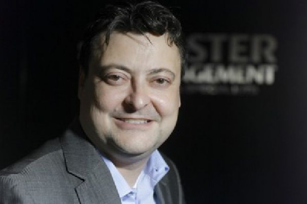 Paul Kusmierz, prezes Master Management Group, reprezentujący Blackstone Polski rynek centrów handlowych wciąż się rozwija. Komentarz wideo Paula Kusmierza