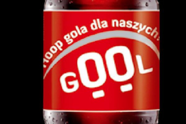 Hoop Cola z nowym etykietami