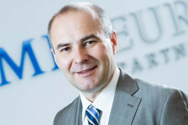 Zbigniew Rekusz, partner funduszu MEP Mid Europa Partners nie chce dać Emperii 900 mln zł za sklepy Stokrotka