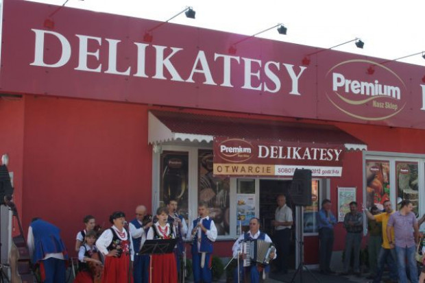Sklep Delikatesy Premium w Dąbrówkach koło Łańcuta PSH Nasz Sklep otwiera swój 2000. sklep
