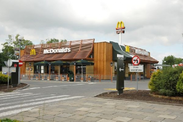 Fot. McDonald's Polska McDonalds przekazał w ręce franczyzobiorców 11 lokali sieci
