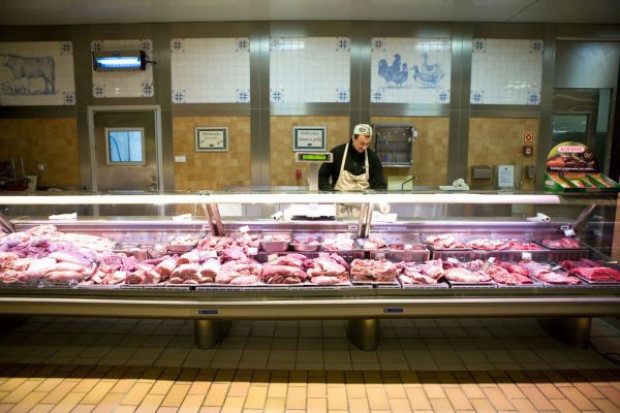 Wysokie ceny zbóż mogą zaszkodzić marżom producentów wyrobów zbożowych, jak i całej branży mięsnej Branża mięsna ucierpi z powodu wysokich cen zbóż. Dobrze poradzą sobie producenci słodyczy