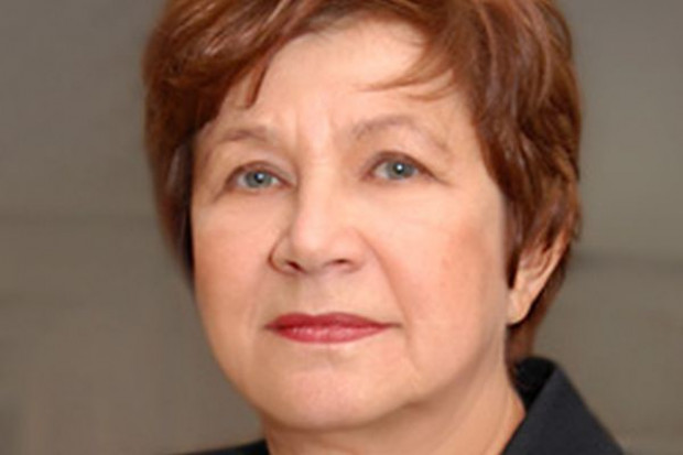 - Sytuacja jest niepewna, a źródeł tej niepewności należy upatrywać nie tyle w Polsce, ale w jej otoczeniu. Ciągle coś nas zaskakuje. Ostatnio źródłem problemów jest sytuacja w strefie euro. Kolejne kraje przeżywają problemy finansowe, które odbijają się na kondycji ich gospodarek, osłabiając kondycję europejskiego obszaru gospodarczeg - mówi Elżbieta Adamowicz z Instytutu Rozwoju Gospodarczego SGH, foto. sgh.waw.pl Gospodarka minęła już dolny punkt zwrotny spowolnienia