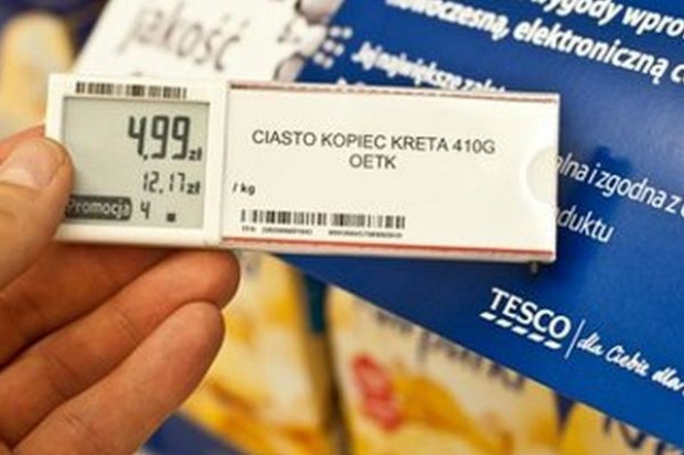 Tesco wprowadza kolejną technologiczną nowinkę, elektroniczne etykiety cenowe przy półkach. Tesco wprowadza elektroniczne etykiety. Koniec pomyłek przy sklepowej kasie