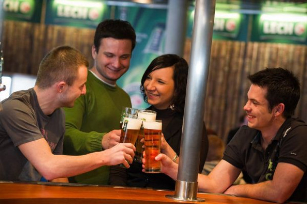 Piwo jest serwowane w 70 proc. lokali gastronomicznych w Polsce