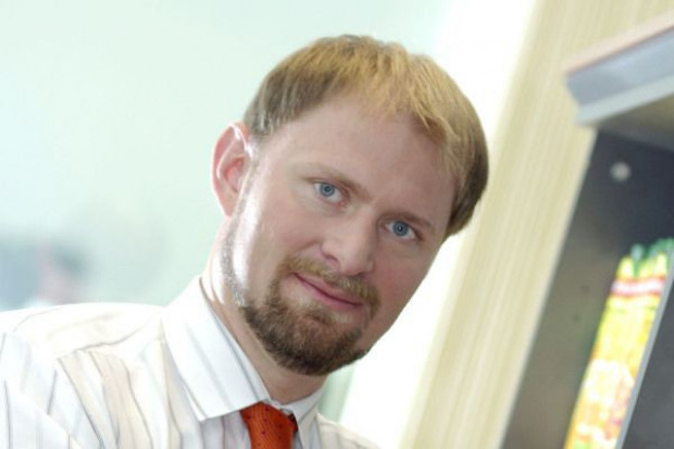 Robert Niewiadomski. Fot. zelaznastudio.pl Farmio, po jajach wolnych od GMO, wchodzi w mięso drobiowe