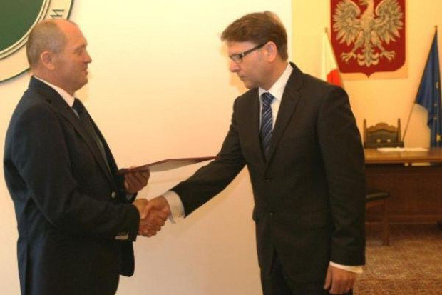 Marek Pirsztuk i minister Marek Sawicki; fot. za minrol.gov.pl Główny Inspektorat Weterynarii ma nowego szefa