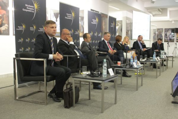 Panel "Ekspansja zagraniczna polskiego sektora spożywczego. Dywersyfikacja rynków zbytu", który został zorganizowany w ramach Wschodniego Kongresu Gospodarczego w Białymstoku; fot. PTWP Jeśli nie Rosja to co? Relacja z dyskusji o dywersyfikacji rynków zbytu dla polskiej żywności