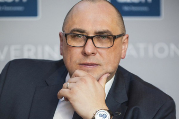 - Grupa Azoty to 57 spółek. Nasza działalność, to nie tylko nawozy czy tworzywa sztuczne, ale także kopalnie i spółki logistyczne. Zarząd i rada nadzorcza Grupy Azoty to ludzie, którzy branżę chemiczną znają i rozumieją. To pasjonaci, którzy potrafią rozmawiać ze swoimi partnerami i klientami oraz reagować na ich potrzeby - mówi Paweł Jarczewski, prezes zarządu Grupy Azoty. fot. Paweł Stelmach Prezes Grupy Azoty: Innowacyjność to konieczność