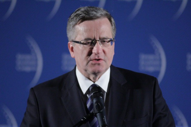 Prezydent RP, Bronisław Komorowski, fot. PTWP Polscy dostawcy mogą zostać poszkodowani przez nowy podatek dla sieci