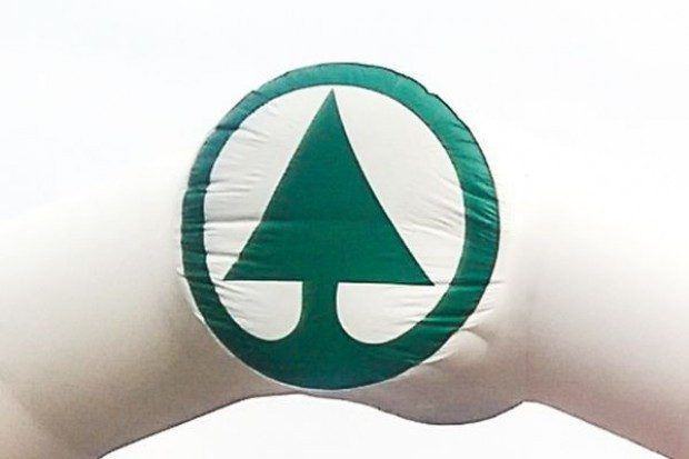 Trwa rembranding sieci Kefirek, które zmienią logo na SPAR Część sklepów Kefirek zmienia logo na SPAR