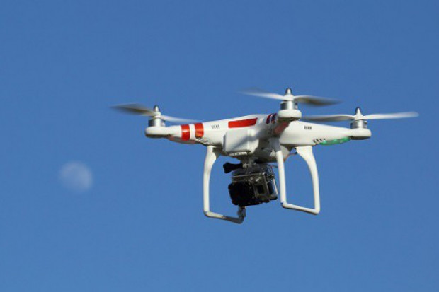 Amazon uruchomi system dostaw dronami