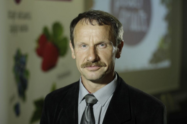 Ireneusz Komorowski, prezes Stowarzyszenia Plantatorów Borówki Amerykańskiej (SPBW)/ fot. Żelazna Studio Ireneusz Komorowski o największych zagrożeniach dla plantacji borówki (video)