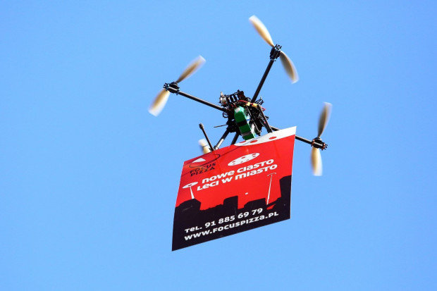 fot. materiały prasowe Focus Pizza Focus Pizza – nowy koncept pizzerii dostarczających posiłki za pomocą dronów