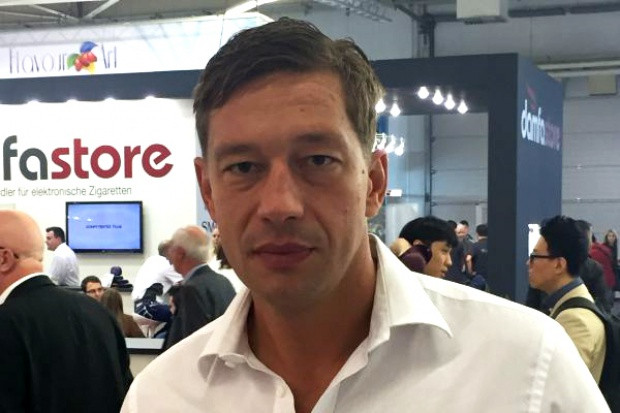 Krystian Kozakiewicz, dyrektor generalny CK Complex (fot. mat.pras.) CK Complex rozwija sprzedaż e-papierosów