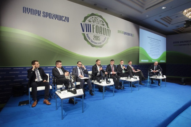 Uczestnicy debaty "Produkt, marka, konsument. Strategie sprzedaży", jaka odbyła się w ramach VIII Forum Rynku Spożywczego i Handlu VIII FRSiH: Produkt, marka, konsument. Strategie sprzedaży - pełna relacja