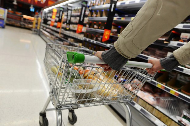 W Toruniu przybyło sklepów typu convenience; Fot. Shutterstock Żabka z największą ilością sklepów w Toruniu. Biedronka wiceliderem