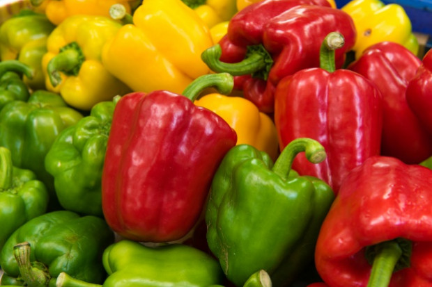 Sektor grup producentów owoców i warzyw wymaga zmian; fot. shutterstock.com Producenci papryki apelują o wprowadzenie zmian w sektorze grup producentów