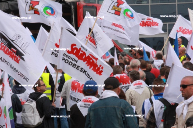 "Solidarność" poparła prezydencki projekt ustawy emerytalnej. Fot. Michał Oleksy