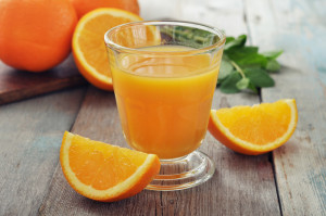 Większe zbiory pomarańczy w Brazylii wpłyną na wzrost produkcji soków. fot. shutterstock Brazylia wyprodukuje więcej soku pomarańczowego
