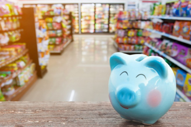 W poniedziałek po zamknięciu rynków nastąpi prezentacja projektu ustawy o podatku od handlu; fot. shutterstock.com Wiceminister finansów: W podatku od sklepów stawka będzie jednolita