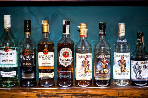Bacardi obawia się strat finansowych po zniesieniu embarga na rum z Kuby