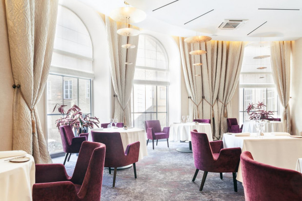 Wnętrze restauracji Senses. fot. profil Senses Restaurant na Facebooku Warszawska restauracja Senses z gwiazdką Michelin