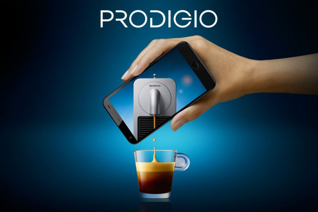 fot. materiały prasowe / Nespresso Nespresso wprowadza na polski rynek ekspres na kapsułki sterowany smartfonem