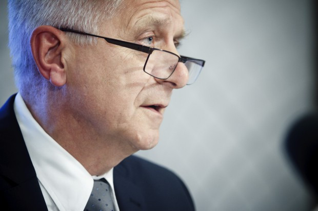 Marek Belka, prezes NBP, fot. PTWP Marek Belka ubiega się o kolejną wysoką funkcję, tym razem popiera go PiS