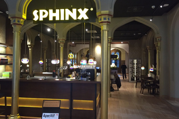 fot. materiały prasowe Sfinks Polska Największy Sphinx w Polsce otwarty na dworcu Wrocław Główny