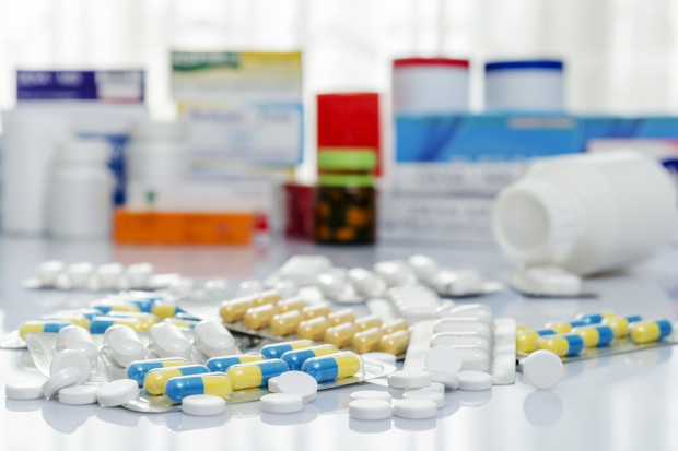 Fot. Shutterstock Sieci handlowe powinny korzystać z hurtowni farmaceutycznych
