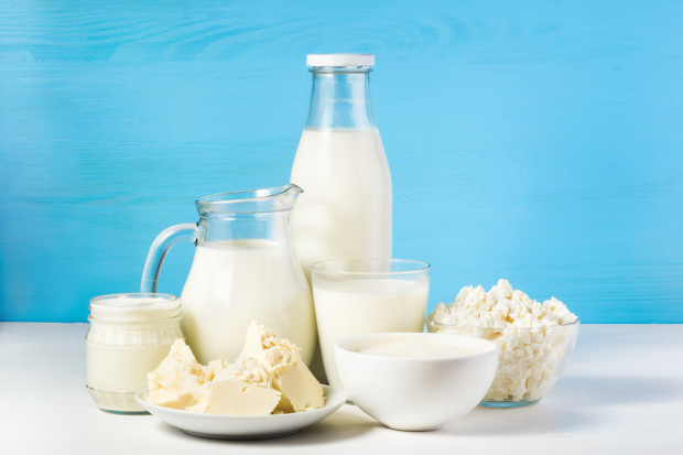 fot. Shutterstock Czym kierują się Polacy przy wyborze produktów mlecznych? - raport