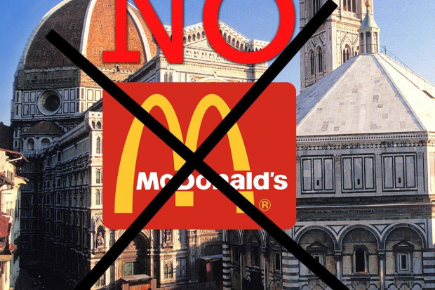 fot. facebook.com/NO al mcdonald's in piazza duomo Mieszkańcy Florencji nie chcą restauracji McDonald's w historycznym centrum