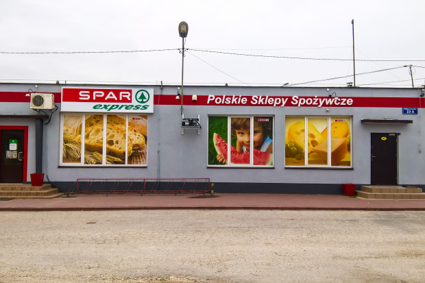 Nowy sklep SPAR. Fot. materiały prasowe Spar z otwiera sklep w Ratajach Karskich