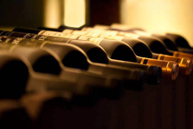 Fot. shutterstock Wielomilionowa grzywna za fałszowanie wina Bordeaux