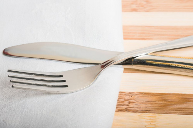 fot. shutterstock Jak jedzą chorzy? Sanepid i Inspekcja Handlowa skontrolowały posiłki w szpitalach