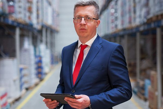 Michał Sadecki, prezes PGS. Fot. materiały prasowe PGS Polska Grupa Supermarketów z nowym magazynem w Żabiej Woli