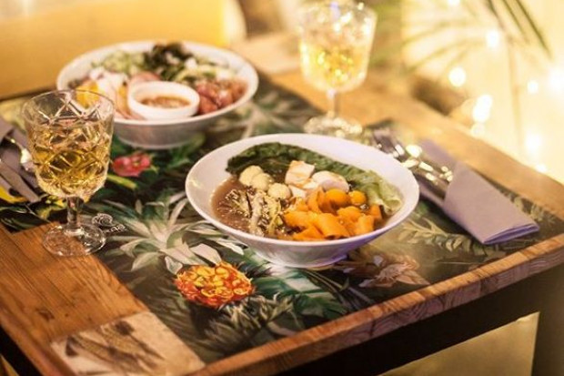 fot. Facebook/Raj w Niebie Restauracyjny pop-up na warszawskiej Woli